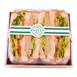 T&T Bakery Tuna & Veggie Sandwich (250g)