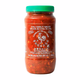 Huy Fong Chili Garlic Sauce (481mL)