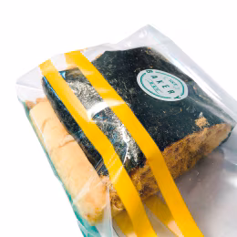 T&T Bakery Dried Pork Seaweed Roll (90g)