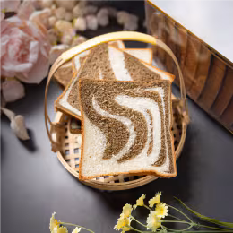 T&T Bakery Hojicha Milk Toast (400g)
